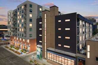 Building Photo - The Collective RiNo