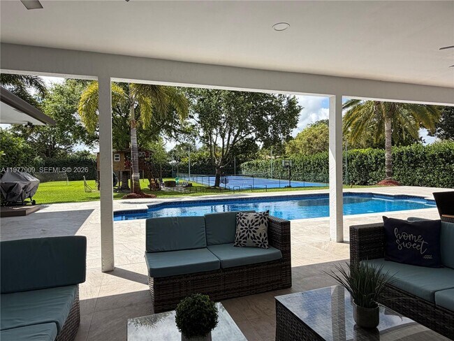 Building Photo - 11300 NW 5th St