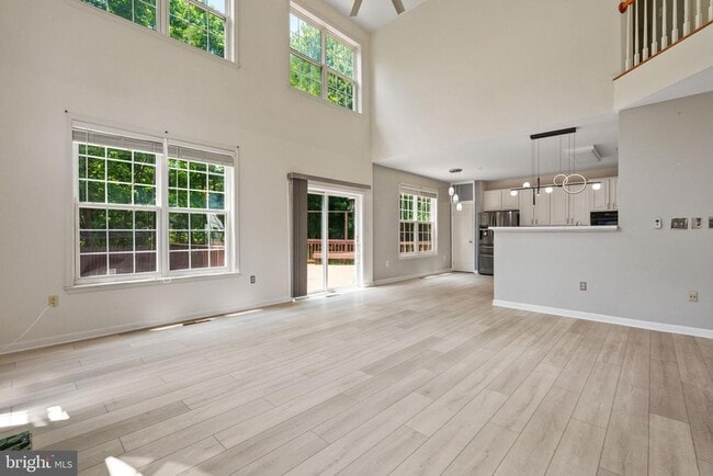 Building Photo - 11405 N Star Dr
