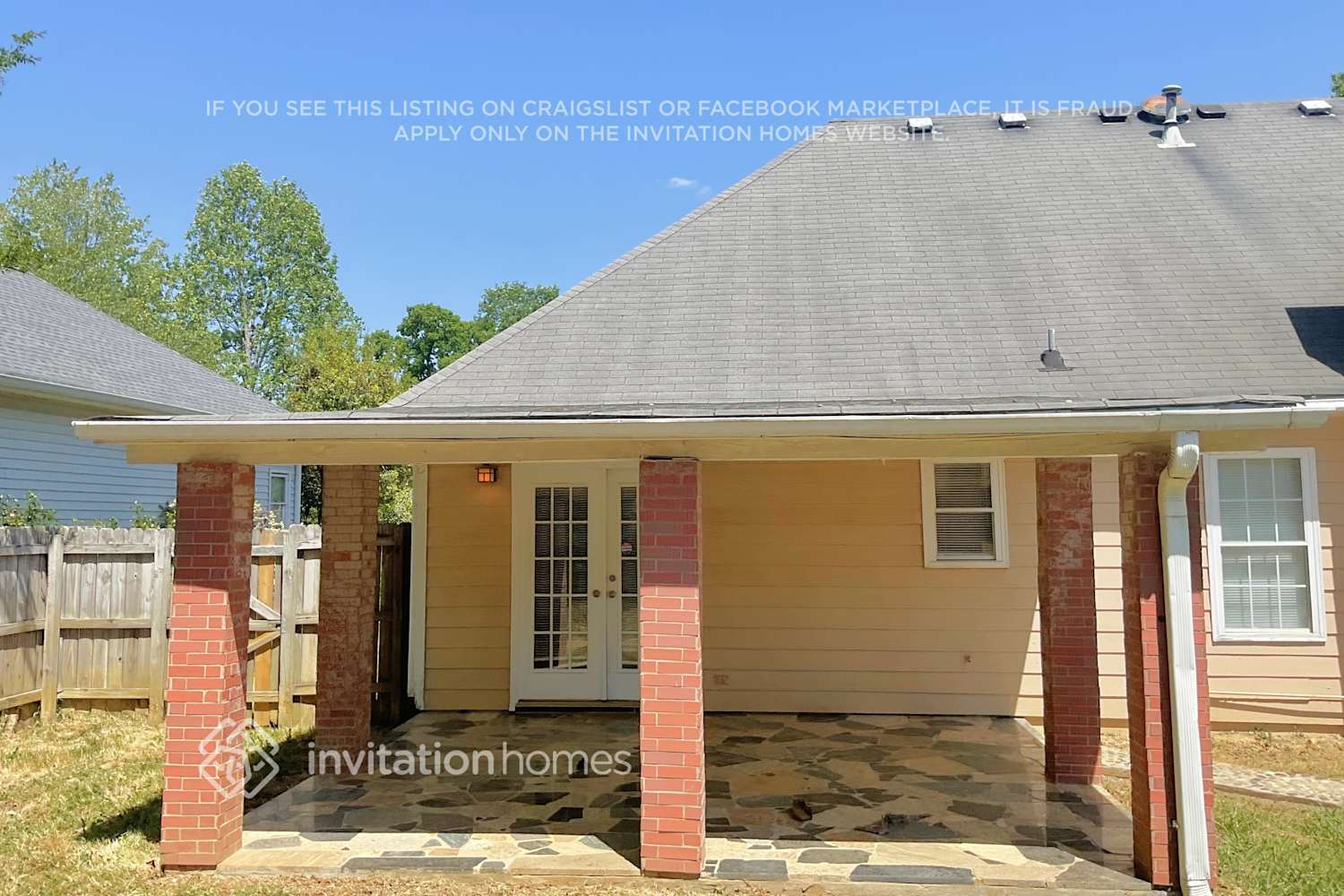 Building Photo - 717 Thornapple Trail SW