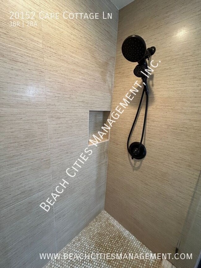 Building Photo - 20152 Cape Cottage Ln