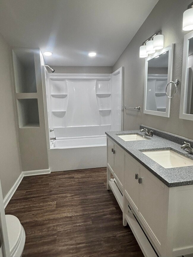 Building Photo - 1895 Wild Cherry Dr