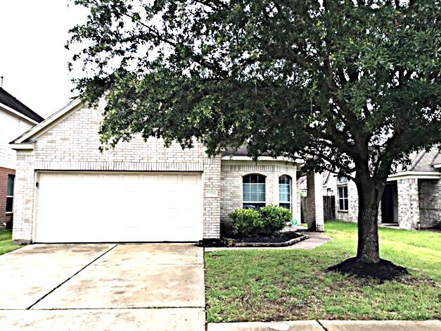 Primary Photo - 15515 Elm Leaf Pl