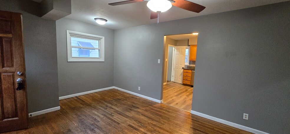 Building Photo - 2636 Wedgewood Rd