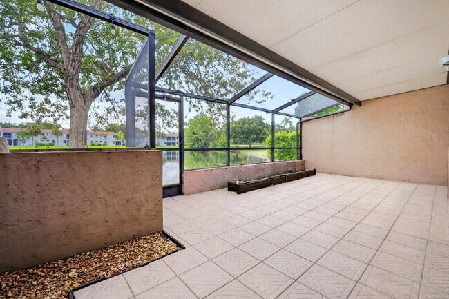 Building Photo - 921 NW 122nd Terrace