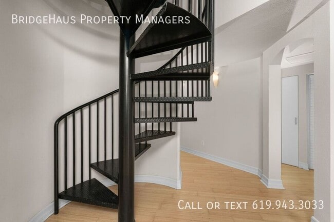 Building Photo - 1225 Island Ave