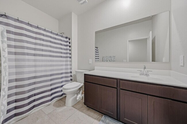 Building Photo - 25285 N 185th Ave