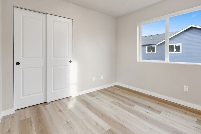 Building Photo - 2966 Sweet Gum Dr