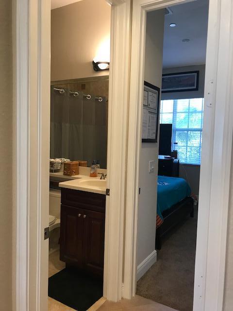 Building Photo - 4573 Artesa Way S