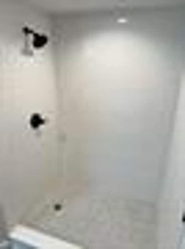 Building Photo - Resort Style Living @ Barrington Park Condos! Renovated Ground Floor 3/2 l!