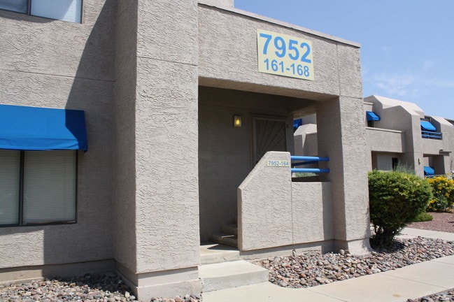 Building Photo - 7952 E Colette Cir