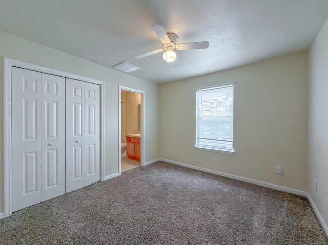 Building Photo - 3271 Sugar Berry Way