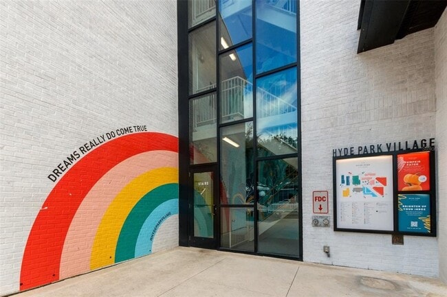 Building Photo - 800 S Dakota Ave