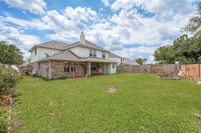 Building Photo - 2310 Diamond Springs Dr