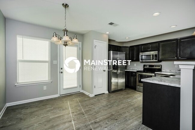 Building Photo - 4 Bedroom Pet-Friendly Home in Lexington, ...