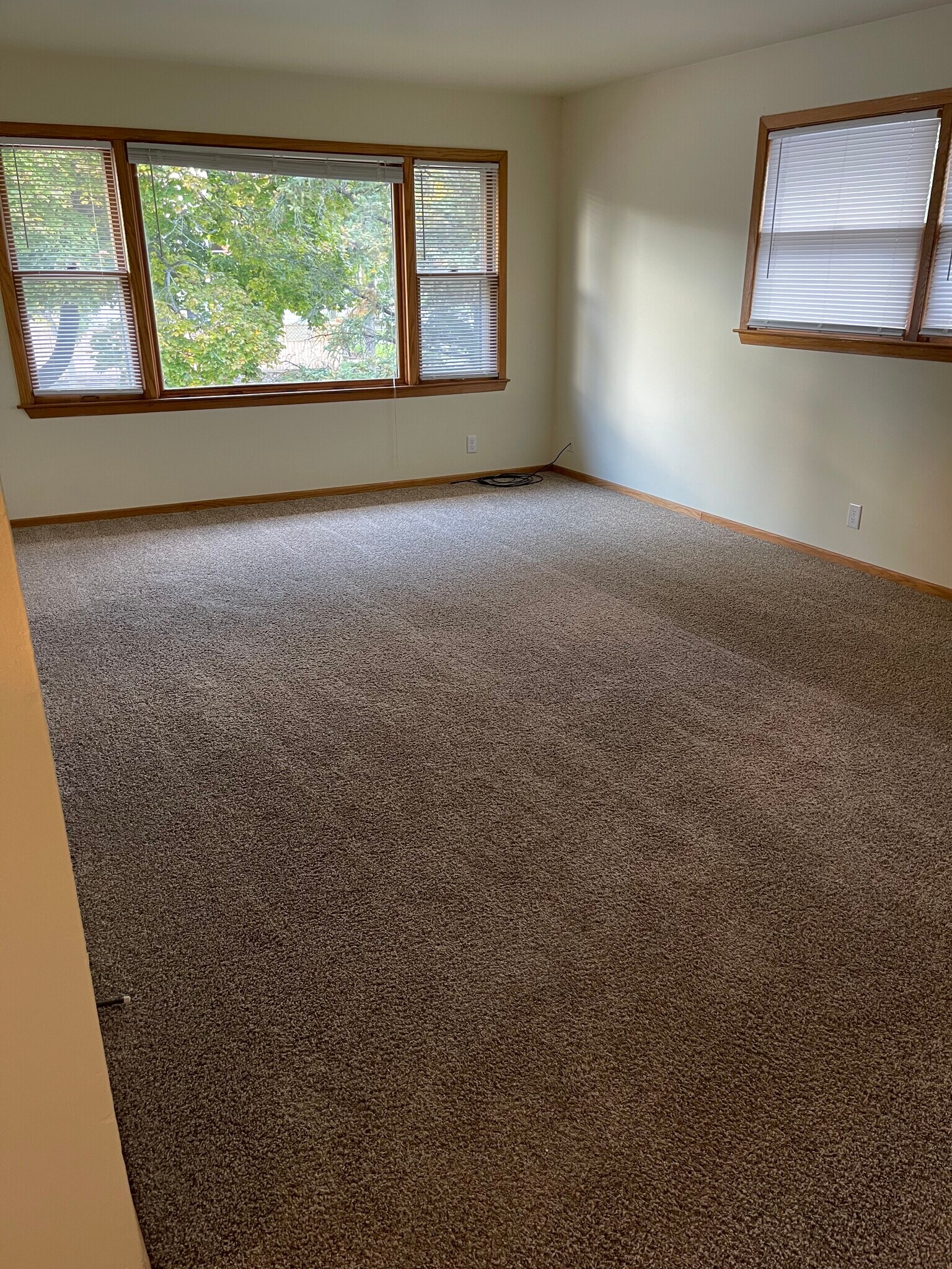 Living room - 2710 S 68th St