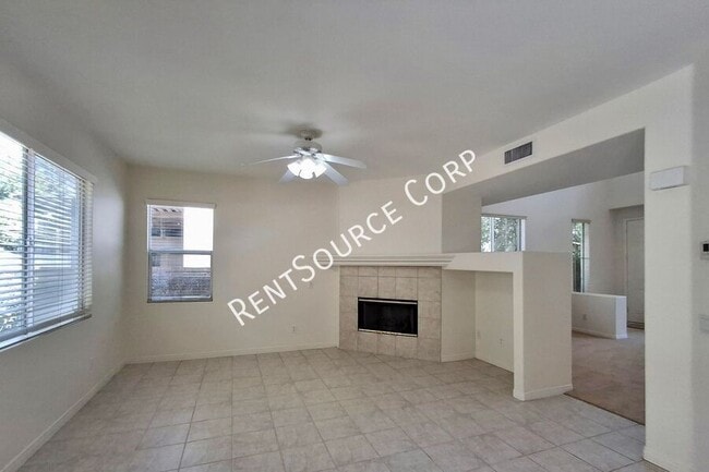 Building Photo - 24335 Alyssum Pl