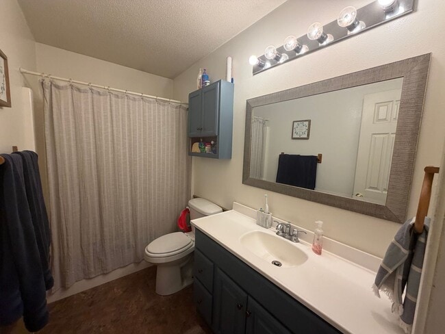 Building Photo - 3BED/2BATH/1 CAR GARAGE: AVAILABLE JUNE 15TH IN LISD!!