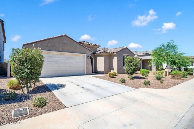 Building Photo - 17605 W Medlock Dr