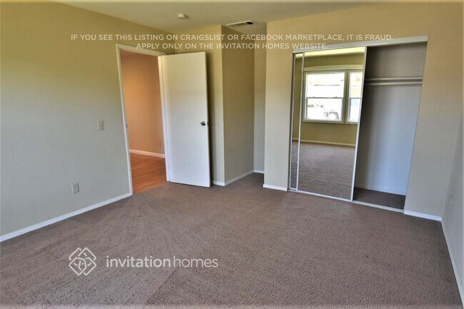 Building Photo - 3054 Coventry Dr