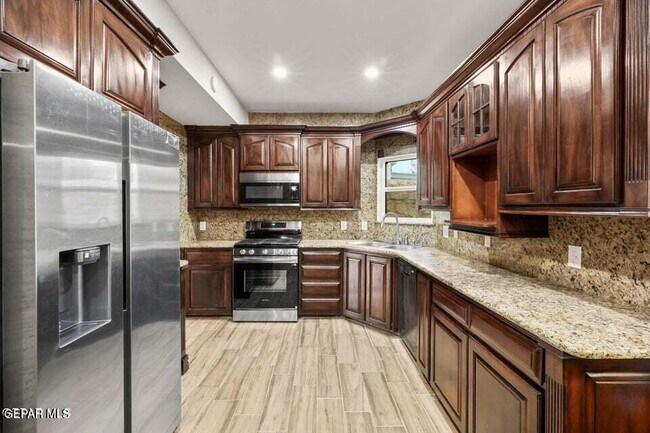 Building Photo - 7216 Desert Jewel Dr