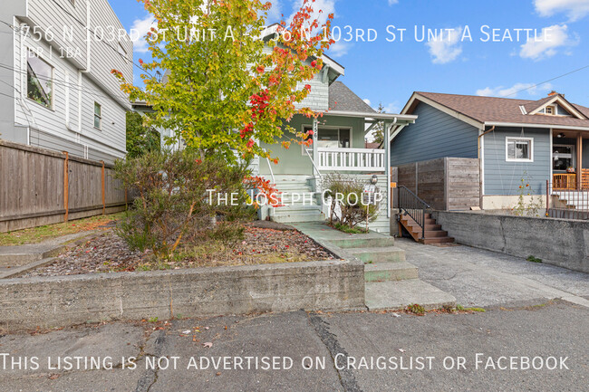 Building Photo - Fantastically located 3 bed in North Seattle