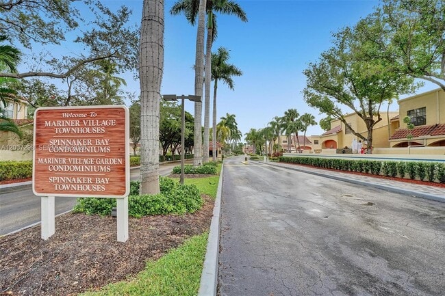 Building Photo - 3545 Magellan Cir