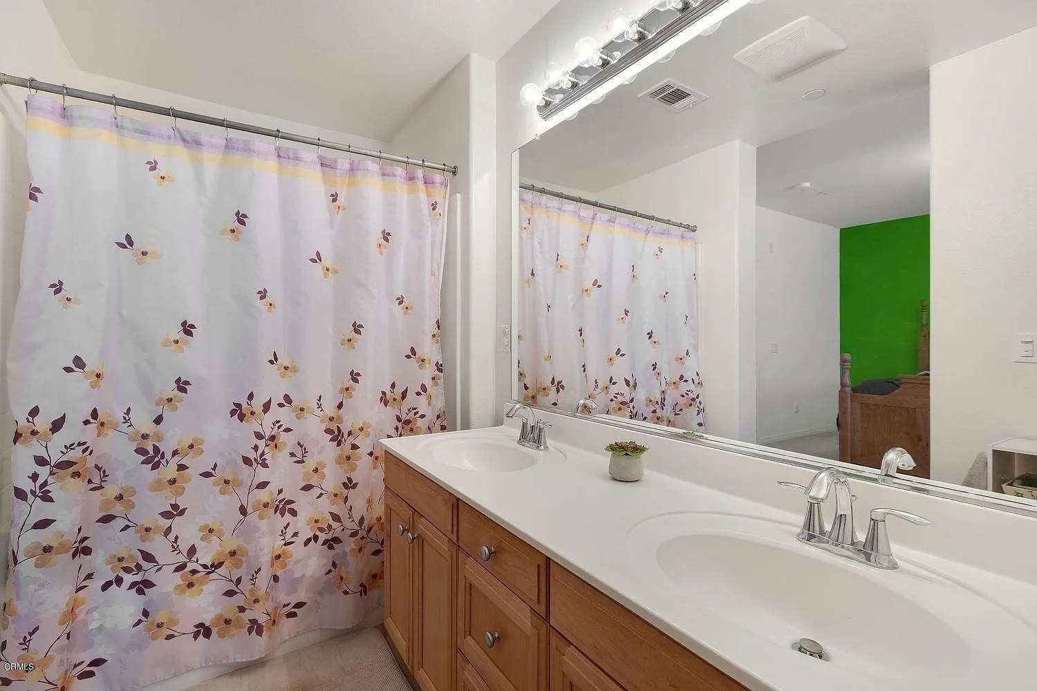 Building Photo - 608 Flathead River St