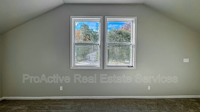 Building Photo - 5100 Shenstone Dr