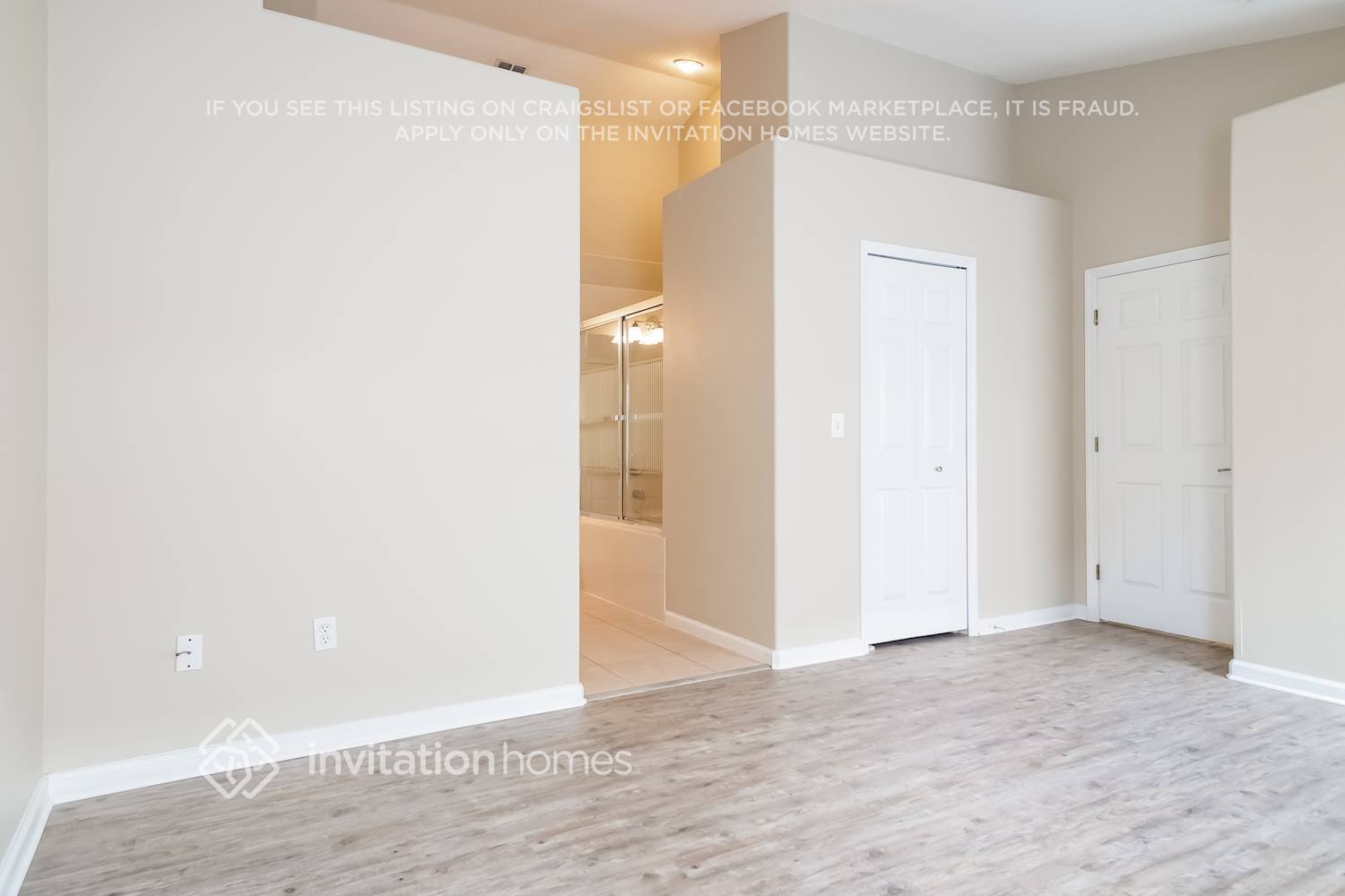 Building Photo - 2825 Falcon Crest Pl