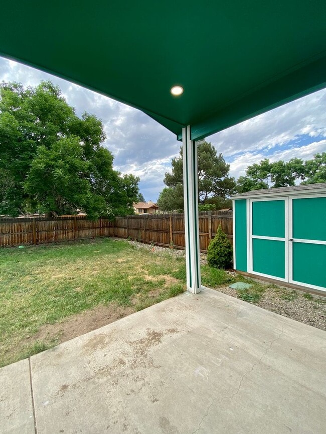 Building Photo - 4 Bedrooms on Corner Lot in 80920!  Dog Friendly!