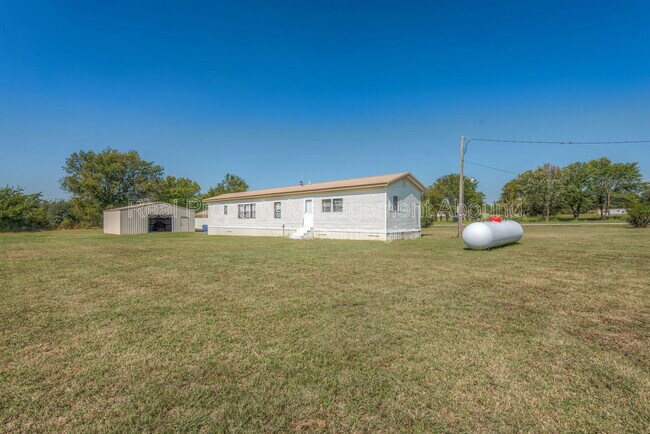 Building Photo - 4608 E 472 Rd