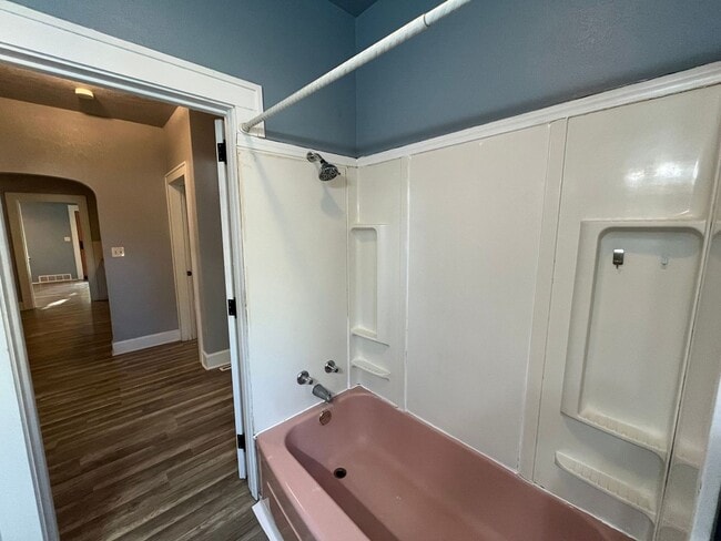 Building Photo - 3 Bed 1 Bath Single Family Home in Wausau
