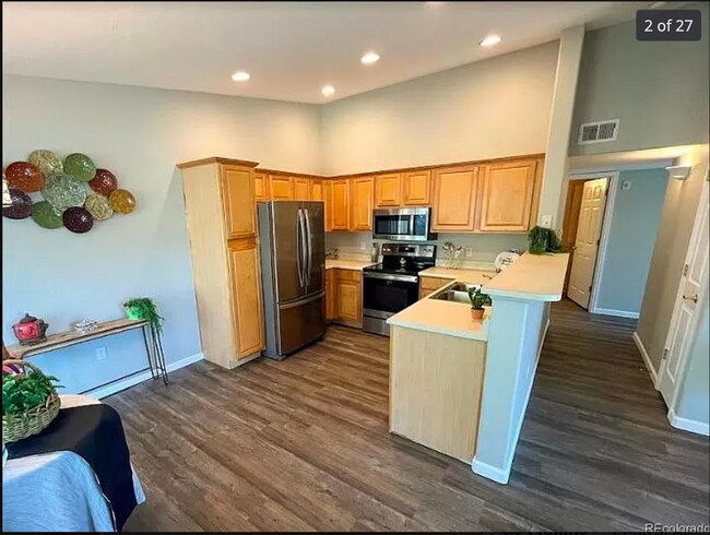 Building Photo - 1425 S Galena Way