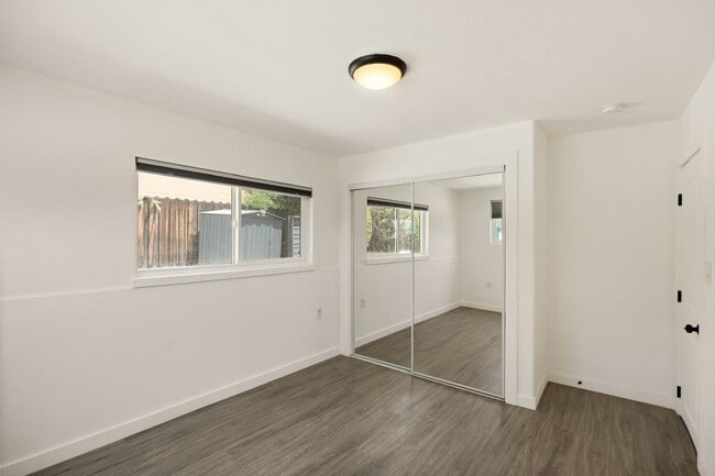 Building Photo - 3501 N Figueroa St