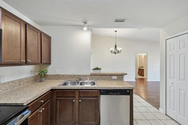 Building Photo - 2481 Golden Lake Loop
