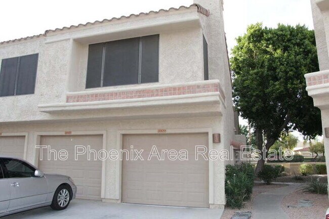 Building Photo - 10055 E Mountainview Lake Dr