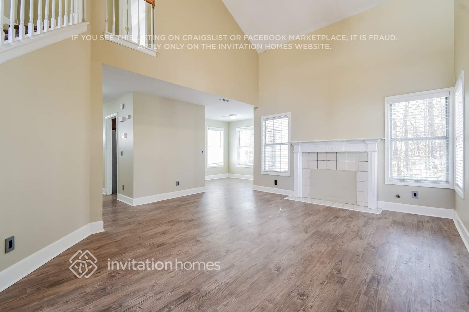 Building Photo - 169 Stoneforest Dr