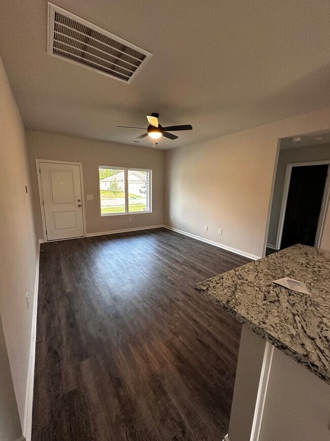 Building Photo - 2025 Home for Rent!