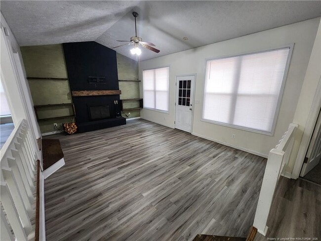 Building Photo - 5521 Deep Hollow Ct