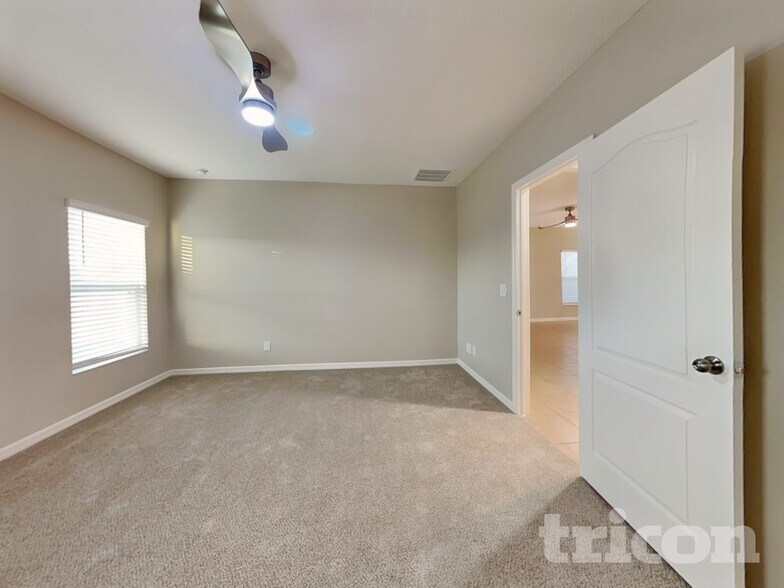 Building Photo - 727 Benjamin Trail