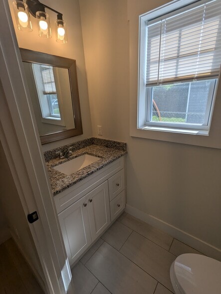 Powder Bath (downstairs) - 205 Meares St