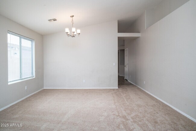 Building Photo - 3717 W Santa Cruz Ave