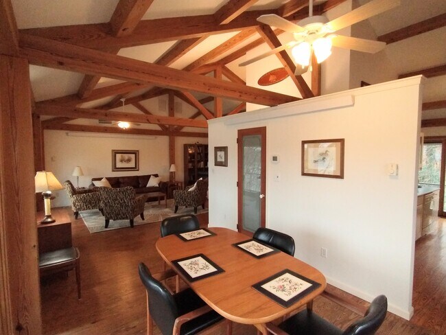 Primary Photo - 402 Forest Beach Rd