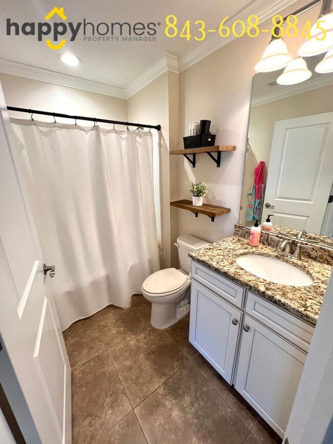 Building Photo - 4/3.5 Home at Carolina Bay in West Ashley!