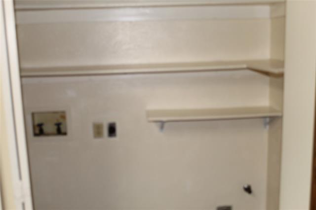Building Photo - 2207 Canterbury Ct