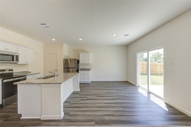 Building Photo - 10207 Purple Daphne Ln