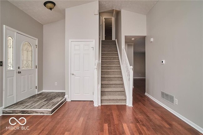 Building Photo - 18760 Northridge Dr