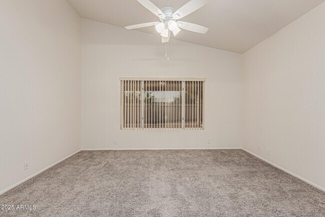 Building Photo - 9069 W Behrend Dr