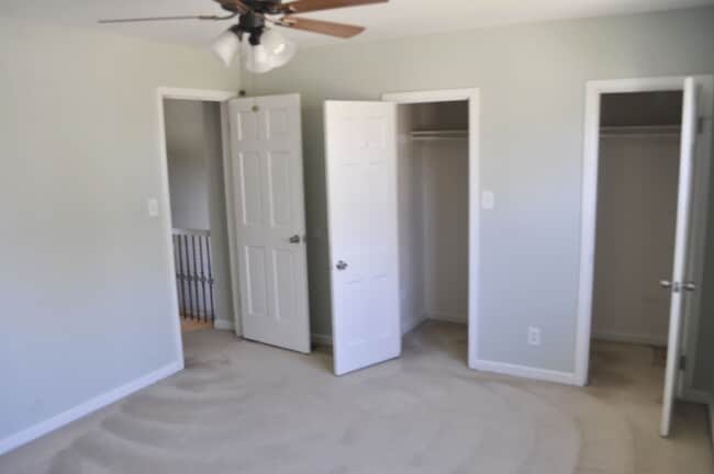Building Photo - 9396 Pine Tree Rd